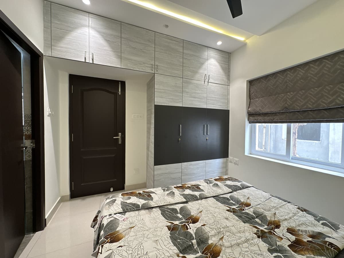 Bedroom design idea by Home Admire, Chennai